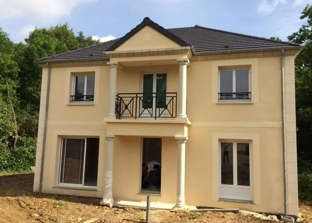 Construction à Montlhéry